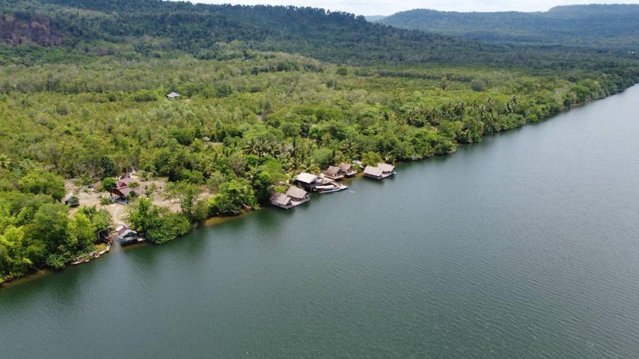 فيلا The Floating House Krŏng Kaôh Kŏng المظهر الخارجي الصورة